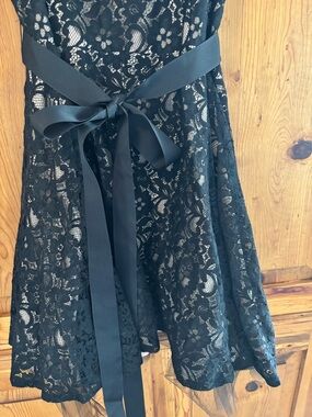 Betsy & Adam black lace fit & flare dress w tulle netting & sash Sz L